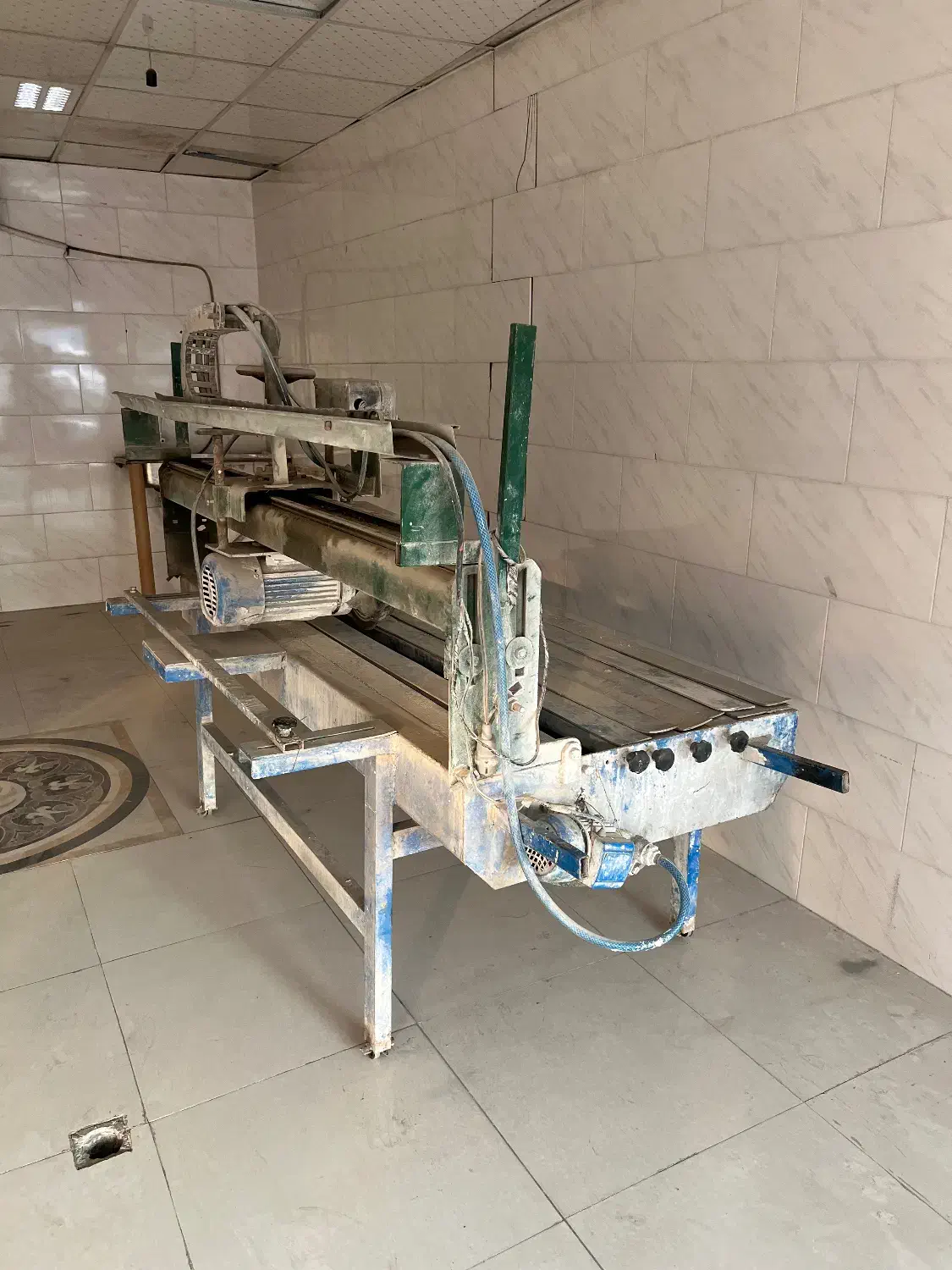 دستگاه سنگ بری|ماشین‌آلات صنعتی|آفتاب, |دیوار