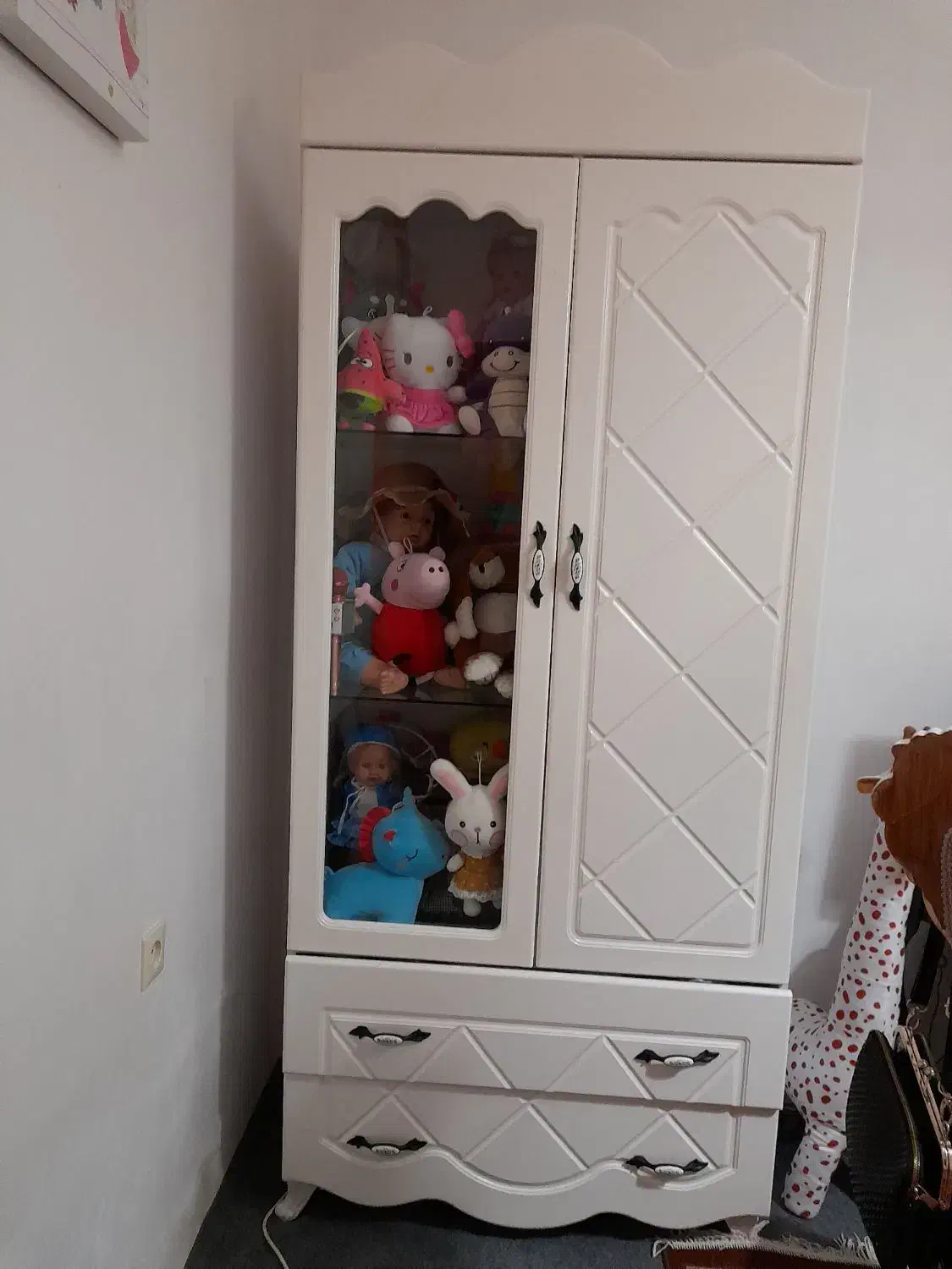 کمد و دراور|جاکفشی، کمد، دراور|ارومیه, |دیوار