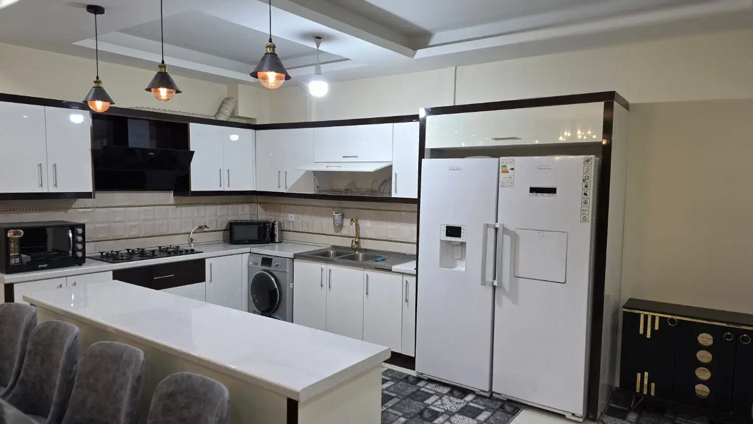 آپارتمان ۱۶۰ متری سه خوابه فروشی|فروش آپارتمان|مشهد, ایثار|دیوار