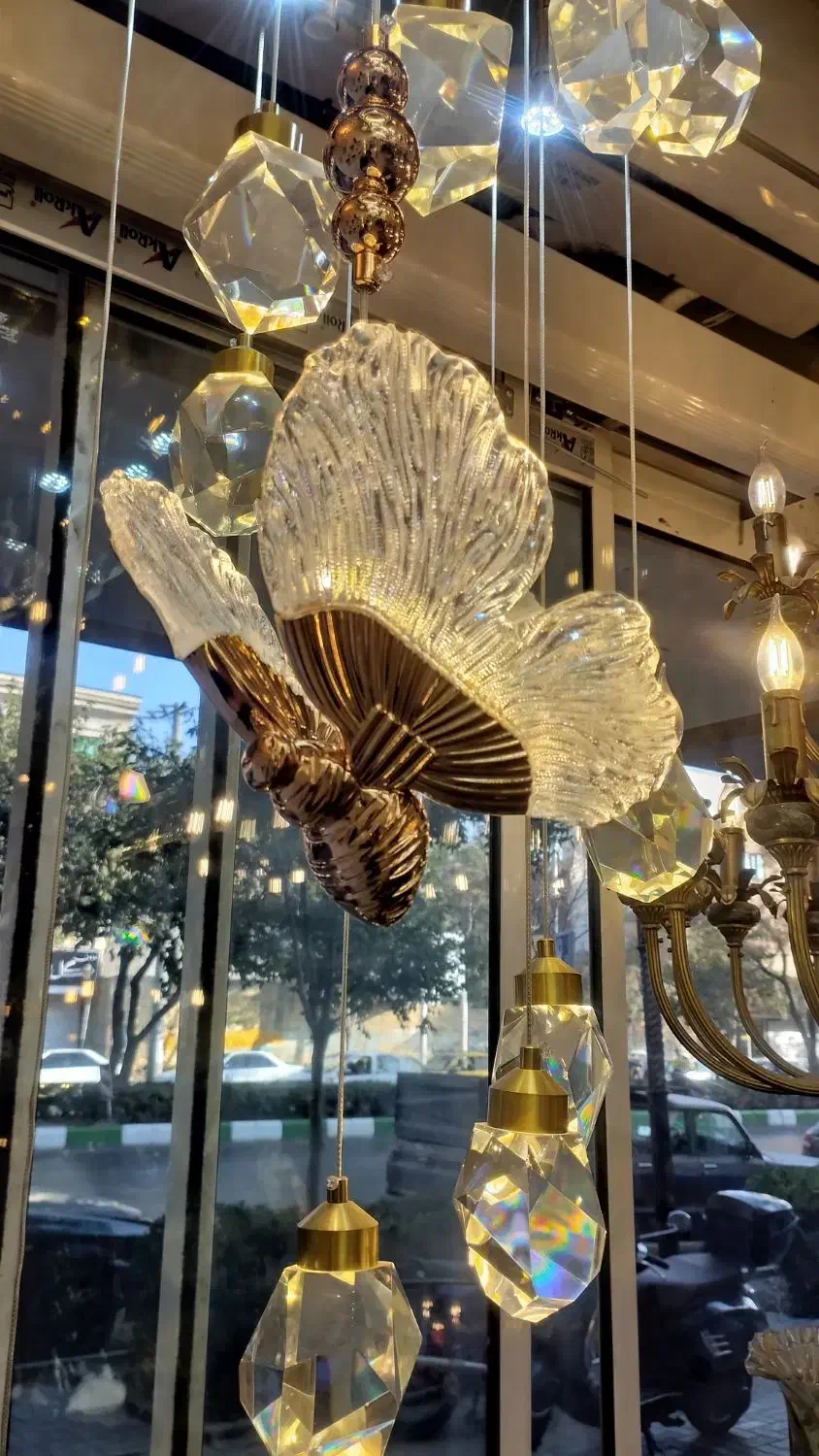 لوستر آویز مدل پروانه|لوستر و چراغ آویز|مشهد, گوهرشاد|دیوار