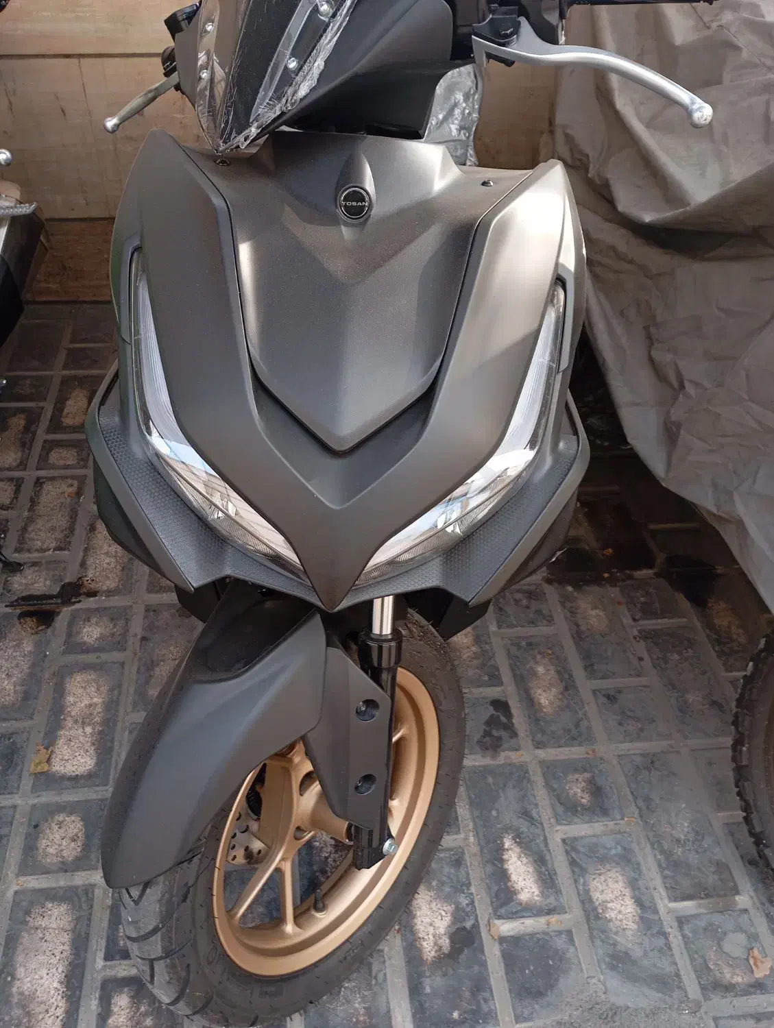 طرح آیروکس توسن|موتورسیکلت|تهران, میدان ولیعصر|دیوار