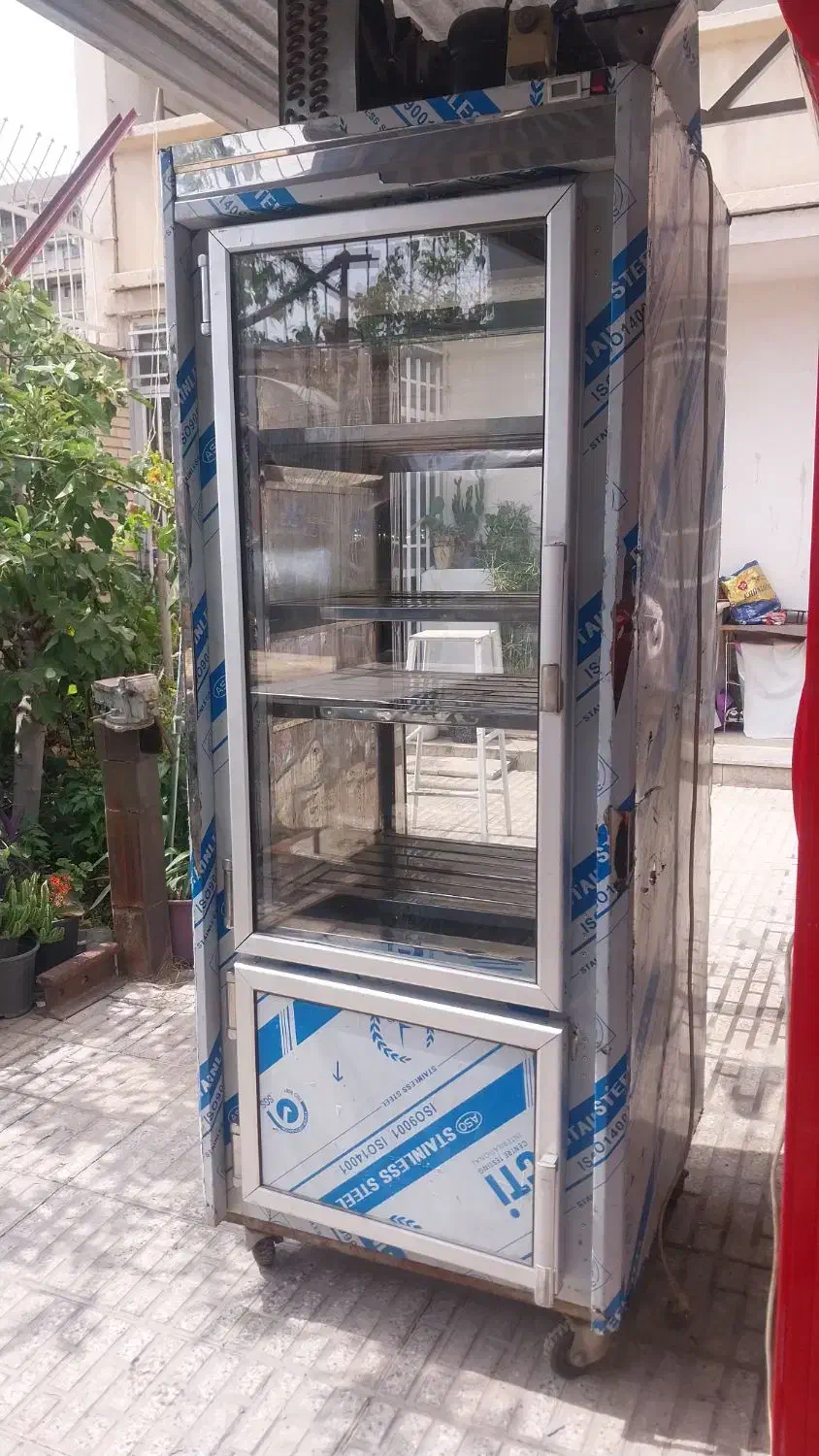فریزصندوقی یخچال منقل یخچال اکواریومی میزصندلی|کافی‌شاپ و رستوران|فولادشهر, B2|دیوار