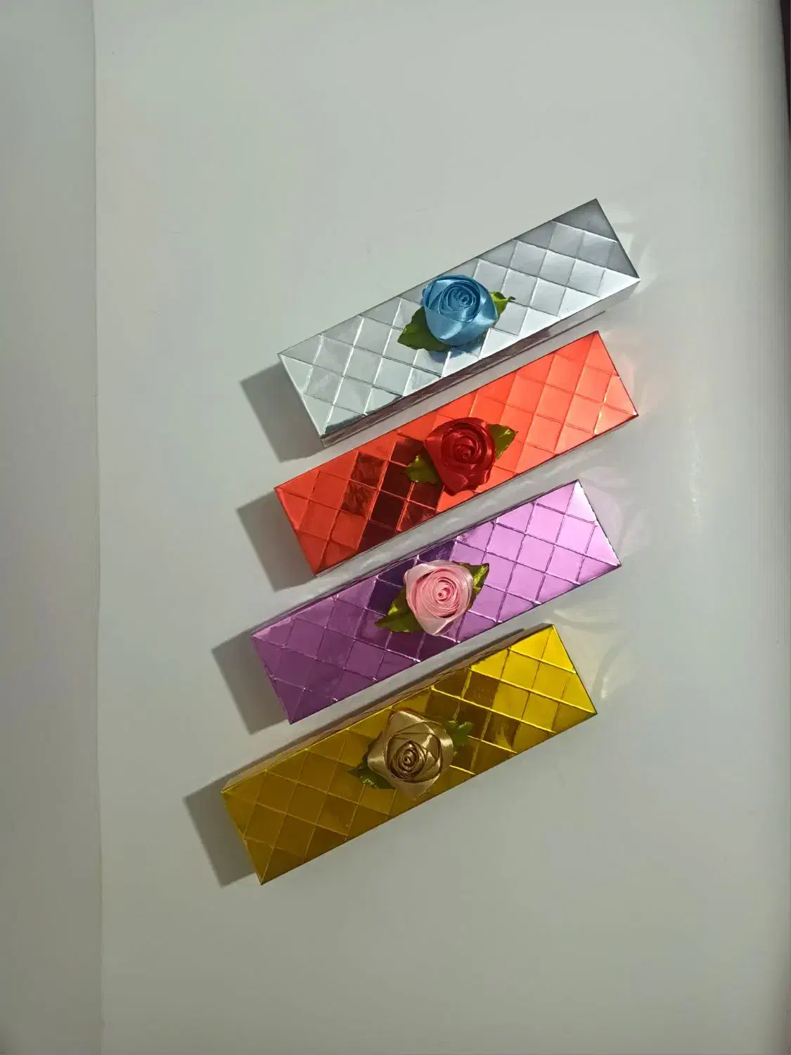 باکس گل هدیه|گل مصنوعی|شهرکرد, |دیوار