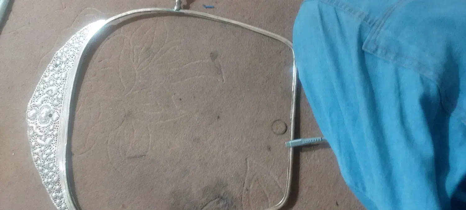 قاب اینه خیلی قدیم کا دست|صنایع دستی و سایر لوازم تزئینی|مشهد, مصلی (کارمندان اول)|دیوار