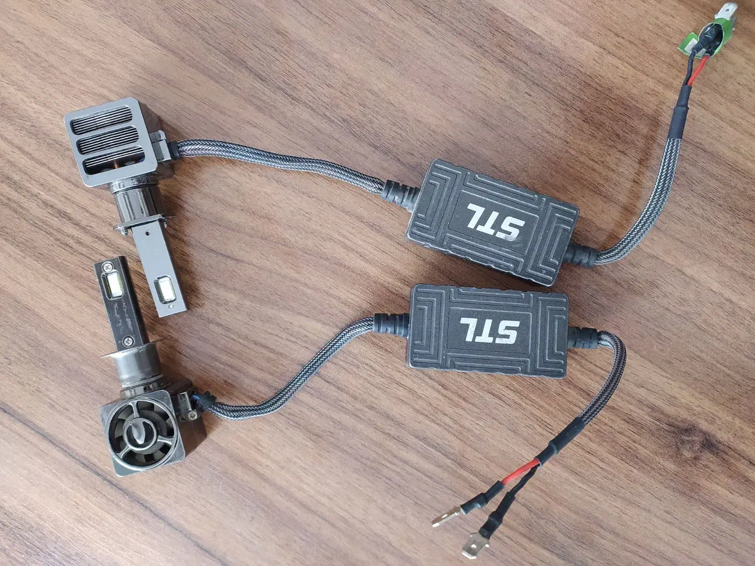 هدلایت STL|قطعات یدکی و لوازم جانبی|شاهین‌شهر, شهرک هشت بهشت|دیوار