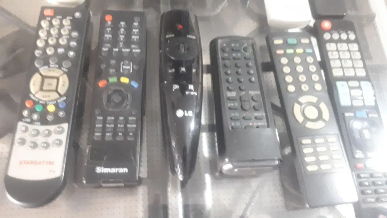 باسلام ۱۲عدد کنترل همگی سالم بطور یکجا یا تکی|تلویزیون و پروژکتور|همدان, |دیوار