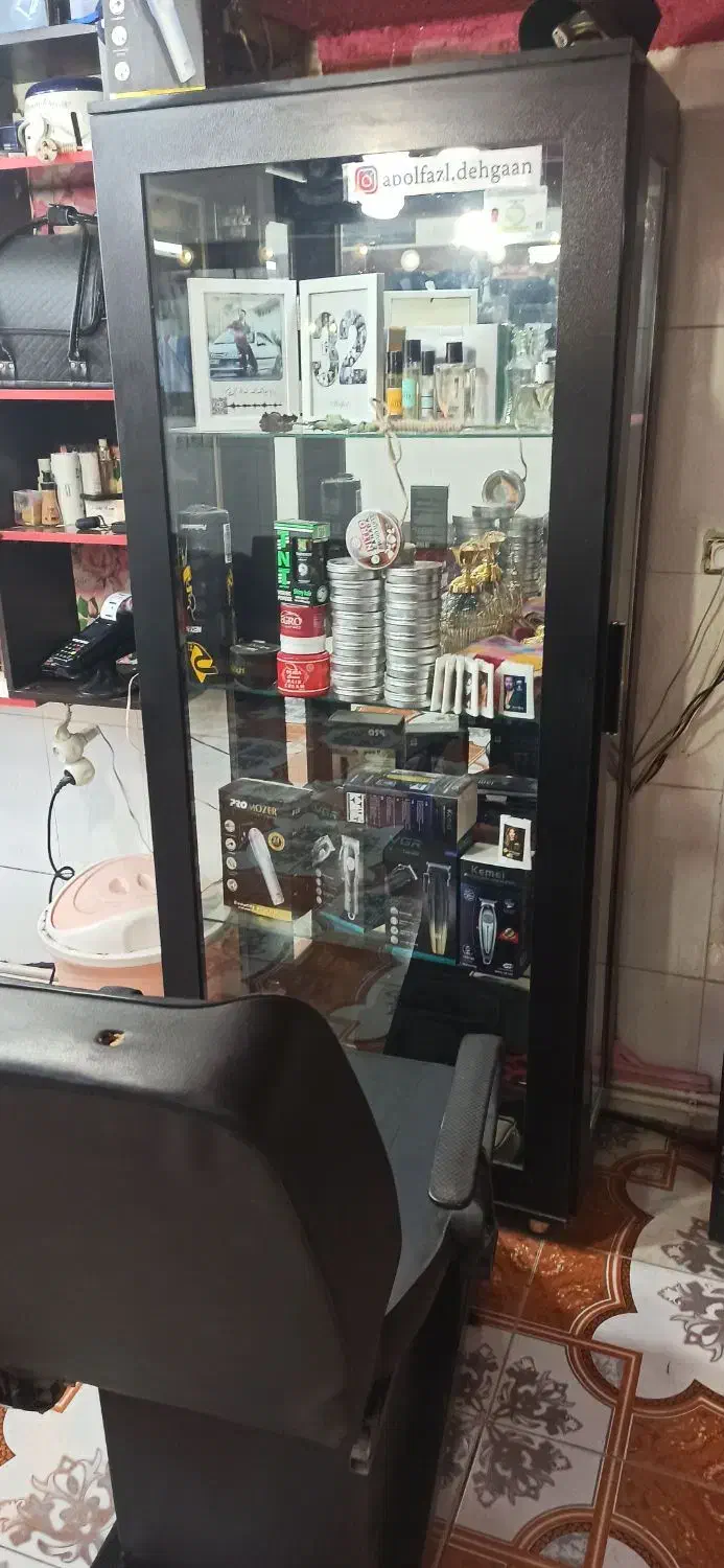 دکور آرایشگاه|آرایشگاه و سالنهای زیبایی|خواجه, |دیوار