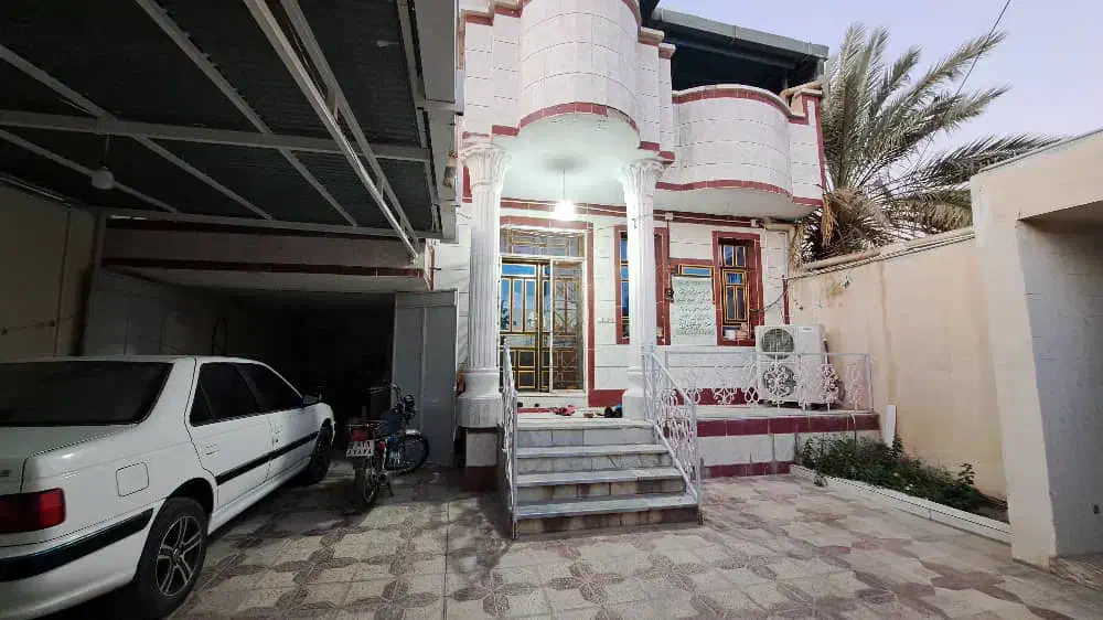 خانه ۲ طبقه خورموج ویلایی|فروش خانه و ویلا|خورموج, |دیوار