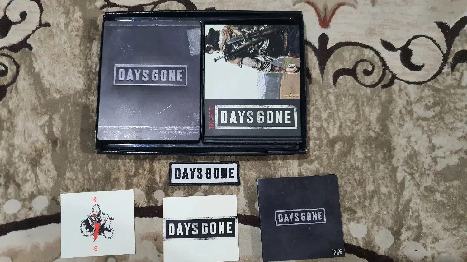 استیل بوک و ارت بوک اصلی Days Gone|کنسول، بازی ویدئویی و آنلاین|تهران, لاله زار|دیوار