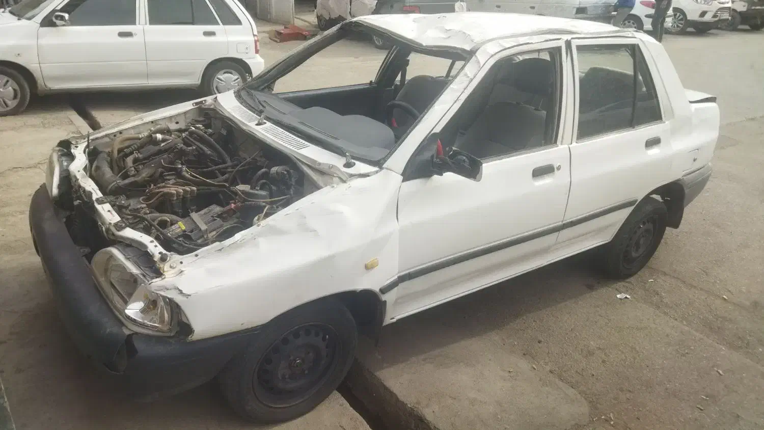 پراید مدل ۹۴ تصادفی|خودرو سواری و وانت|مشهد, شهرک مهر آباد|دیوار