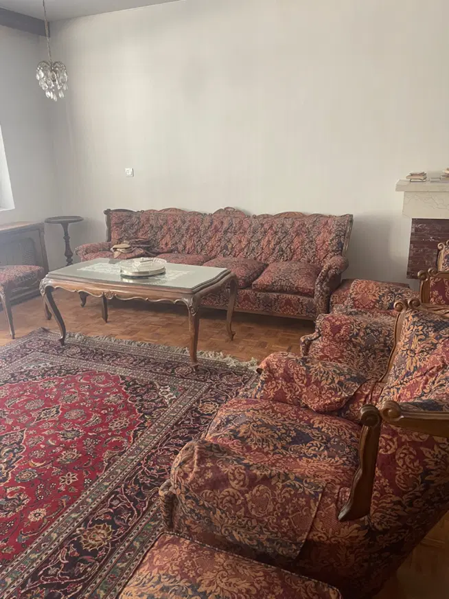 مبل چوبی قدیمی|مبلمان خانگی و میز عسلی|تهران, کامرانیه|دیوار