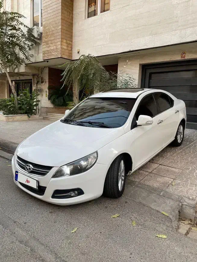 جک j5 اتومات مدل 96 کم کارکرد|خودرو سواری و وانت|کرج, ساسانی (قلمستان)|دیوار