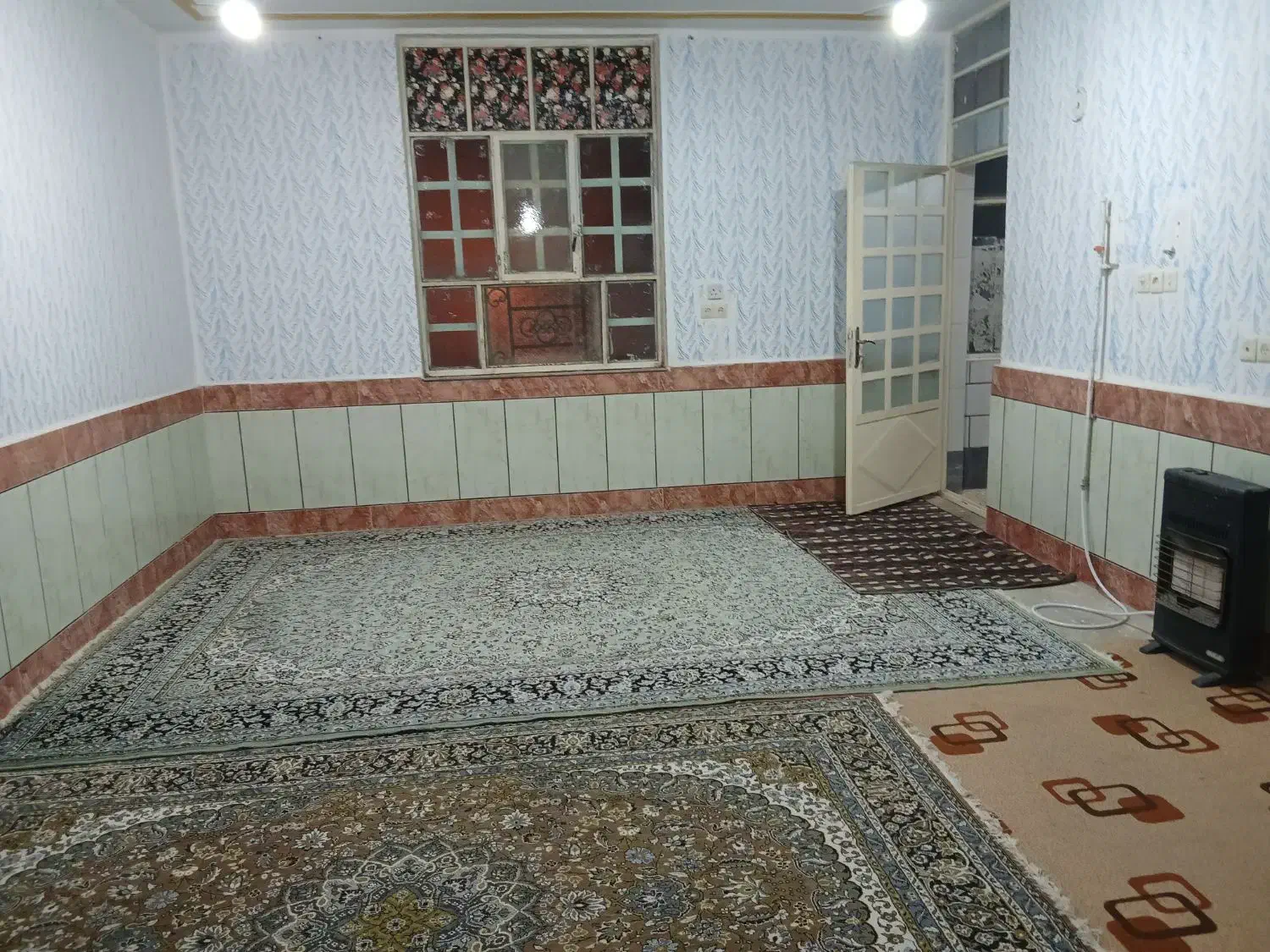 منزل مبله طبقه اول رهن داده میشود.|اجارهٔ کوتاهمدت آپارتمان و سوئیت|ایذه, |دیوار