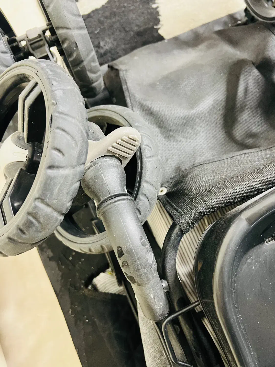 کالسکه و کریر نو|کالسکه و لوازم جانبی|ملایر, |دیوار