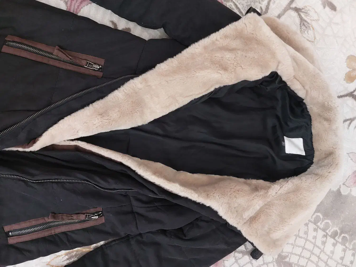 پالتو و کاپشن بسیار بسیار گرم|لباس|بیرجند, |دیوار