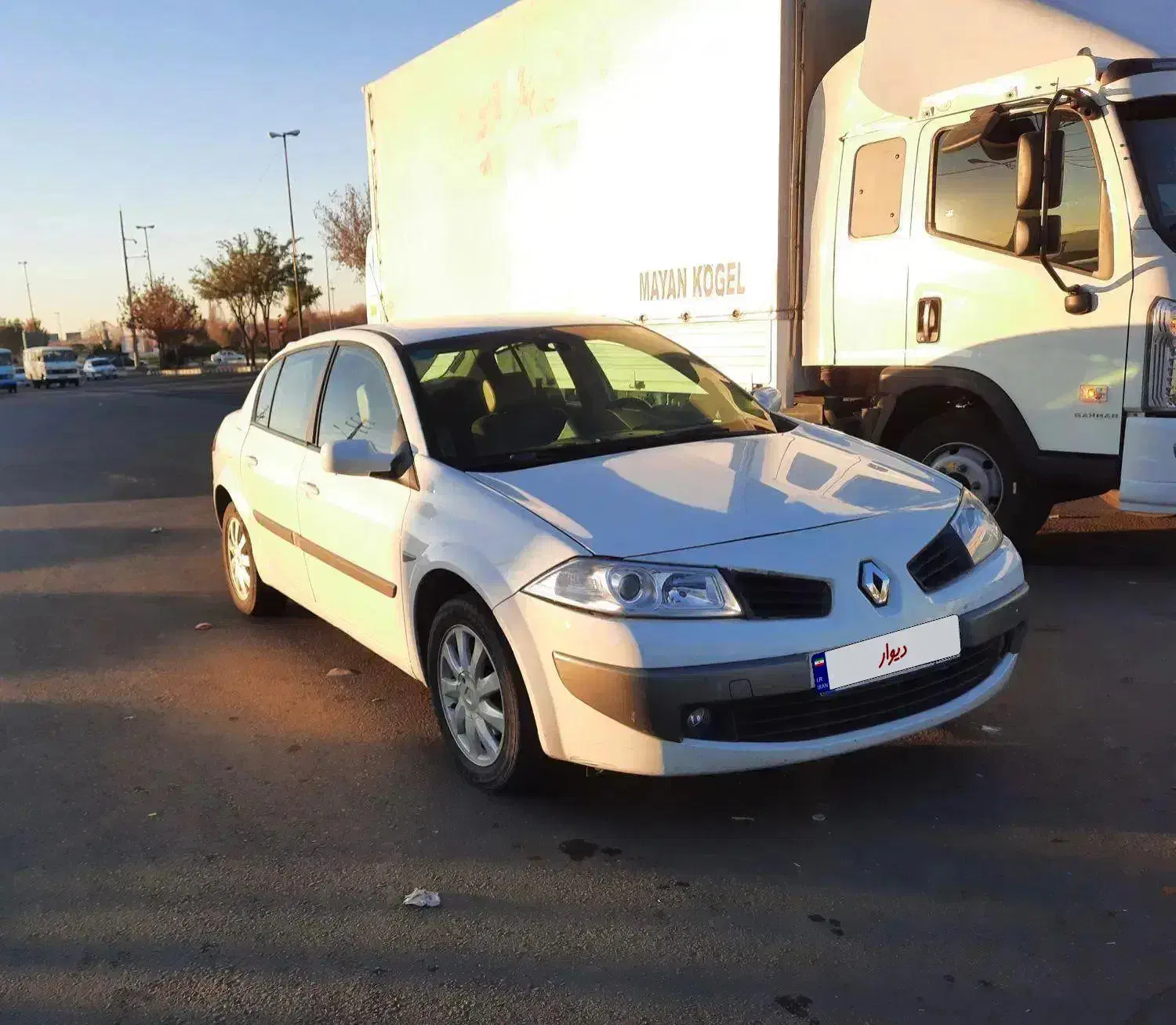 مگان ۲۰۰۰ اتومات ۹۱|خودرو سواری و وانت|زنجان, |دیوار