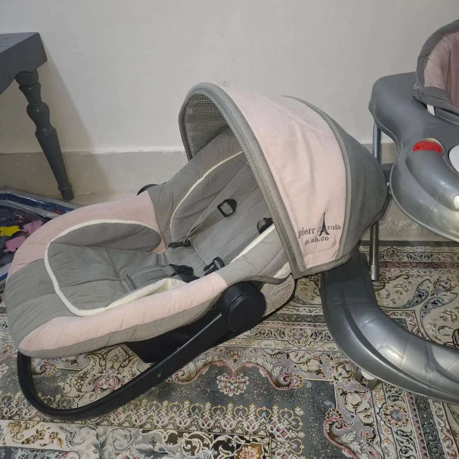 روروک موزیکال وکریر درحدنو|کالسکه و لوازم جانبی|سبزوار, هویزه|دیوار