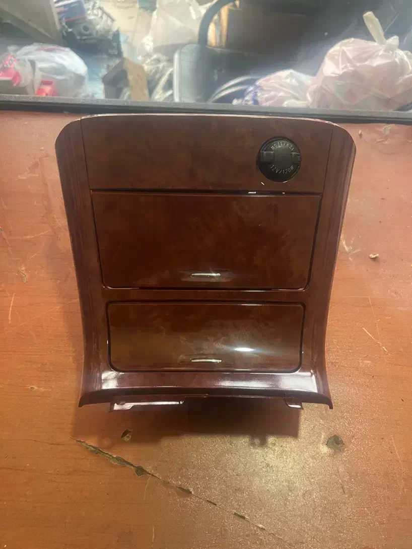 کنسول وسط کمری ۲۰۰۵ و ۲۰۰۷|قطعات یدکی و لوازم جانبی|تهران, قاسمآباد|دیوار