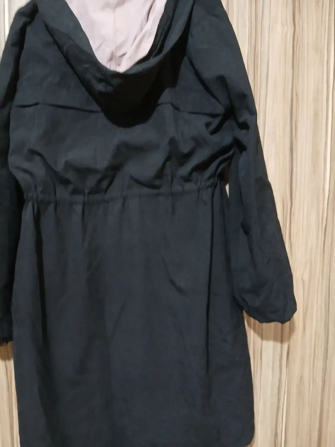 مانتو|لباس|رشت, چمارسرا|دیوار