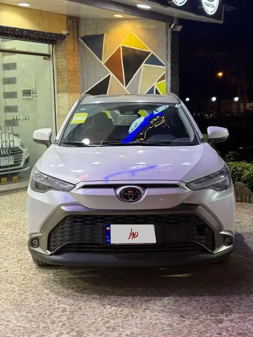 تویوتا فرانتلندر ۲۰۲۵|خودرو سواری و وانت|رشت, گلباغ نماز|دیوار