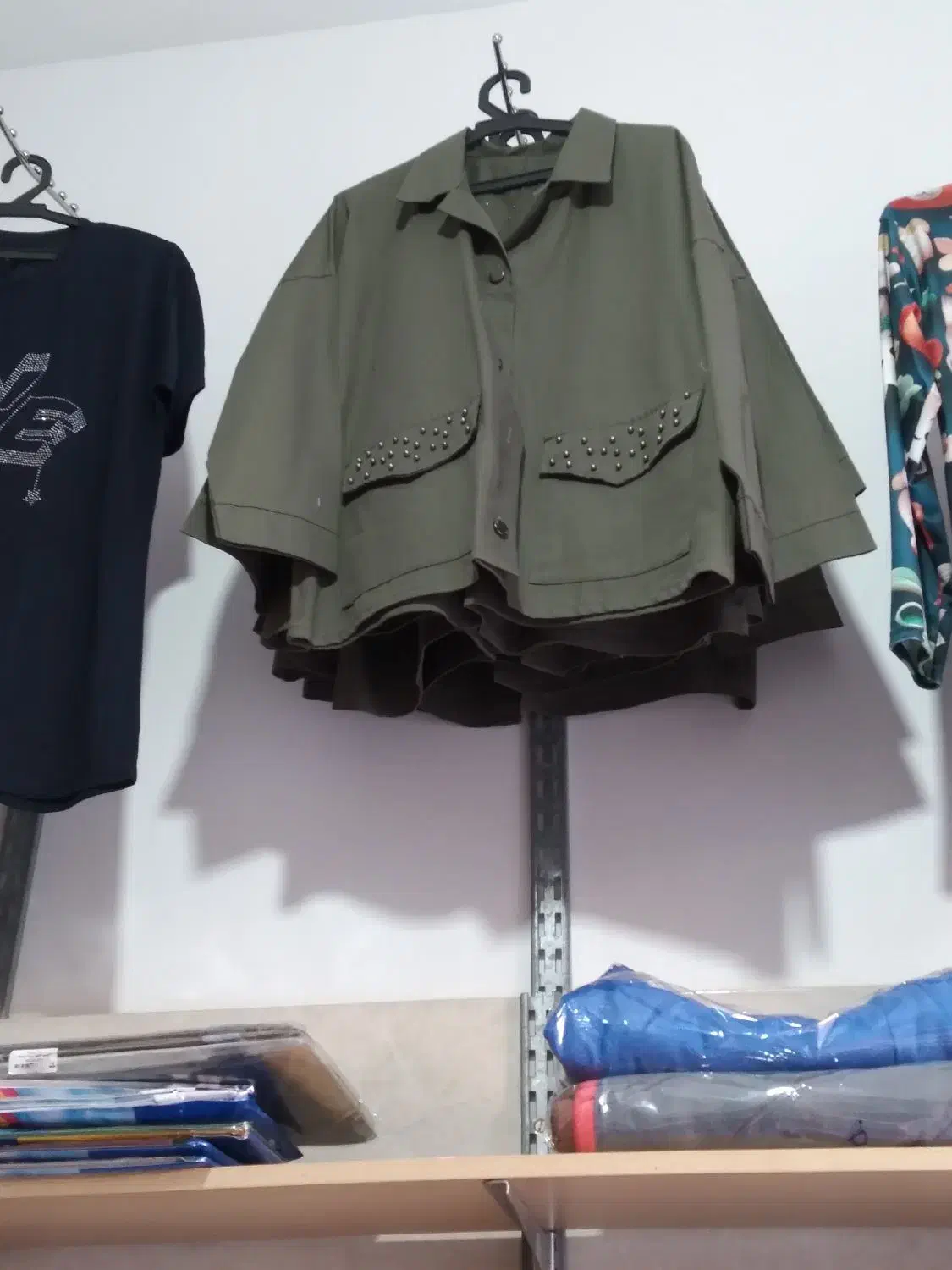 مانتو کوتاه|لباس|ساوه, |دیوار