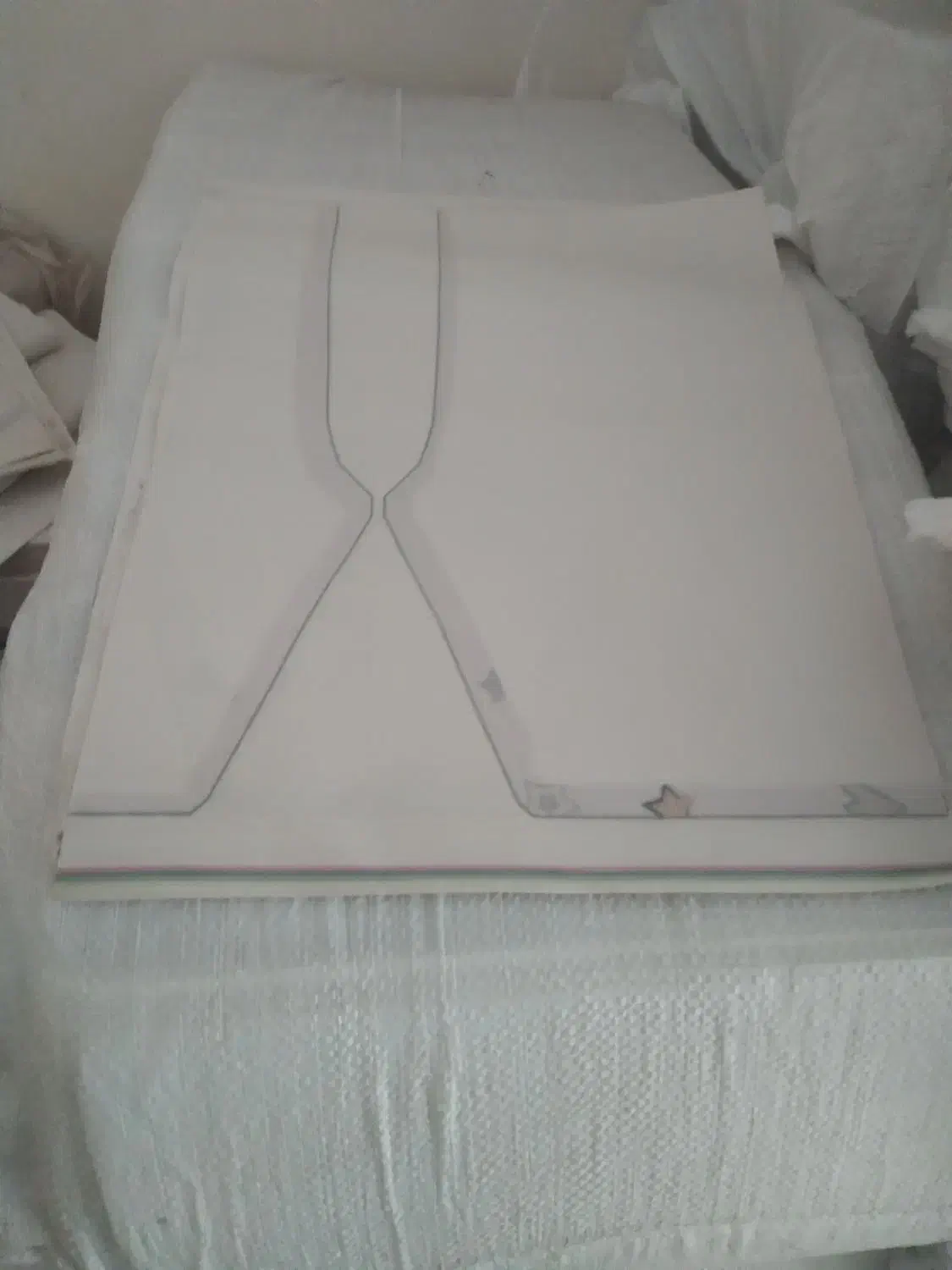 فروش انواع کاغذ وروزنامه|لوازم التحریر|بابل, |دیوار