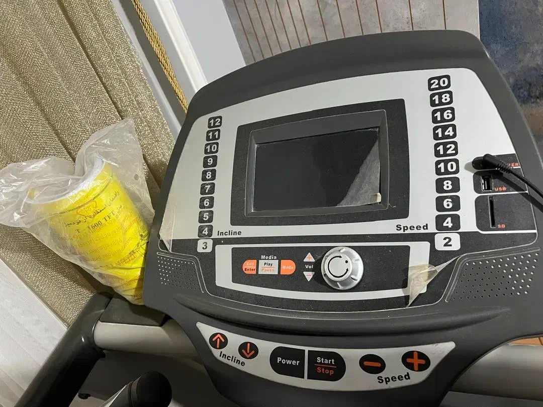 دو دستگاه تردمیل یک دستگاه دوچرخه ثابت|تجهیزات ورزشی|تبریز, |دیوار