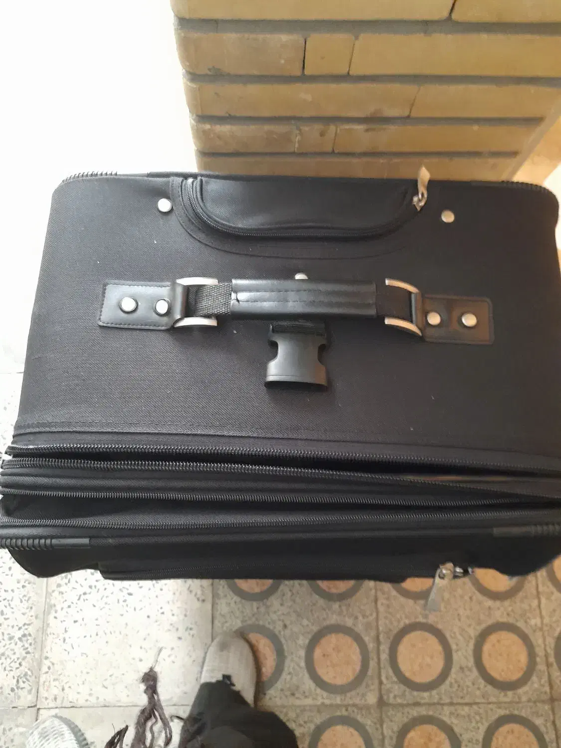 چمدان مشکی|کیف، کفش، کمربند|ابهر, |دیوار