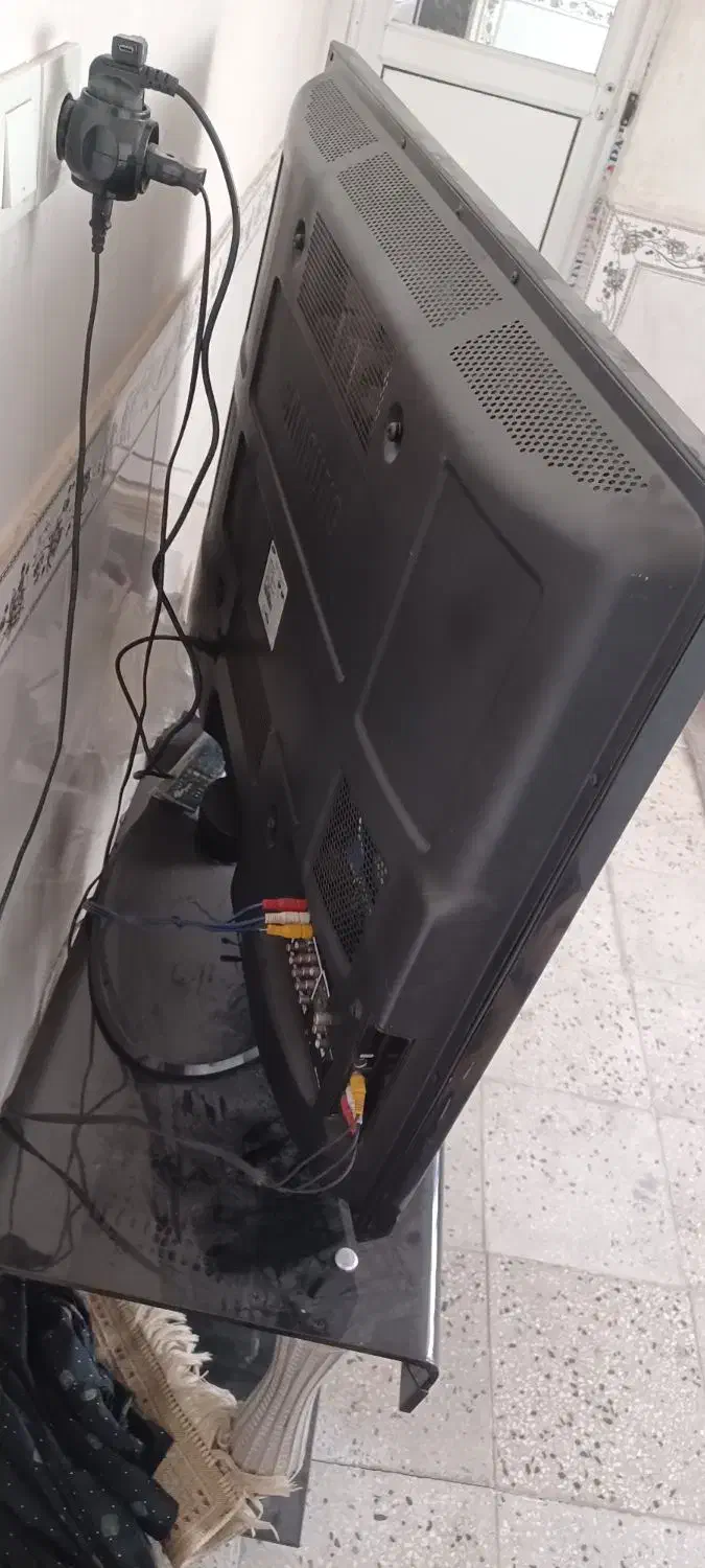 تلویزیون|تلویزیون و پروژکتور|ورامین, شهرک مدرس|دیوار