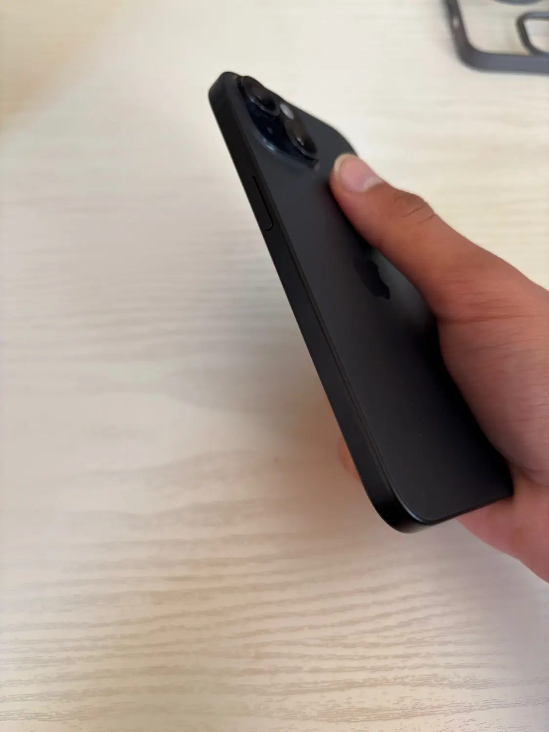 iPhone 15 normal|موبایل|دامغان, |دیوار