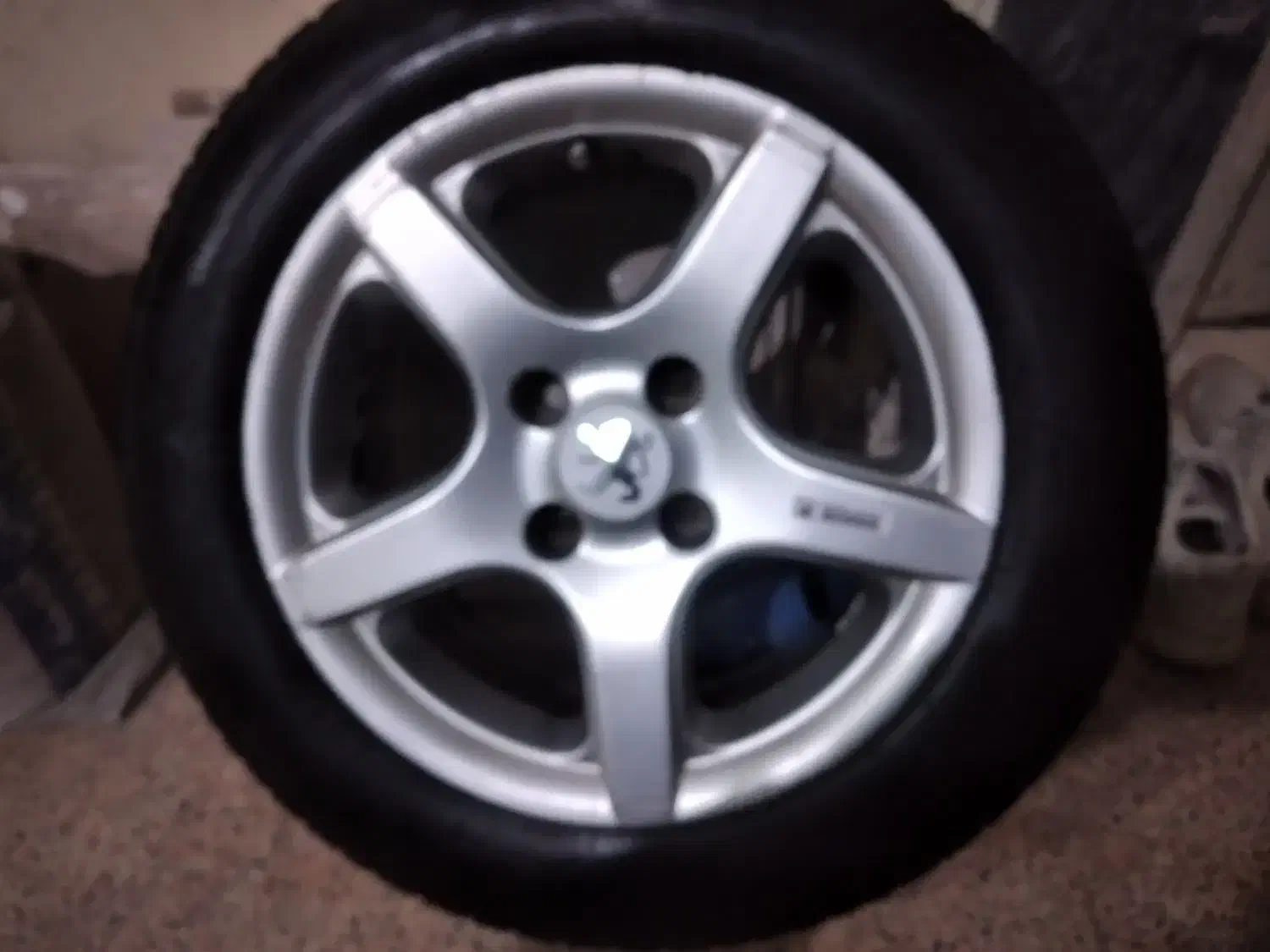 رینگ و لاستیک پنج پر سایز ۱۵|قطعات یدکی و لوازم جانبی|ایجرود, |دیوار