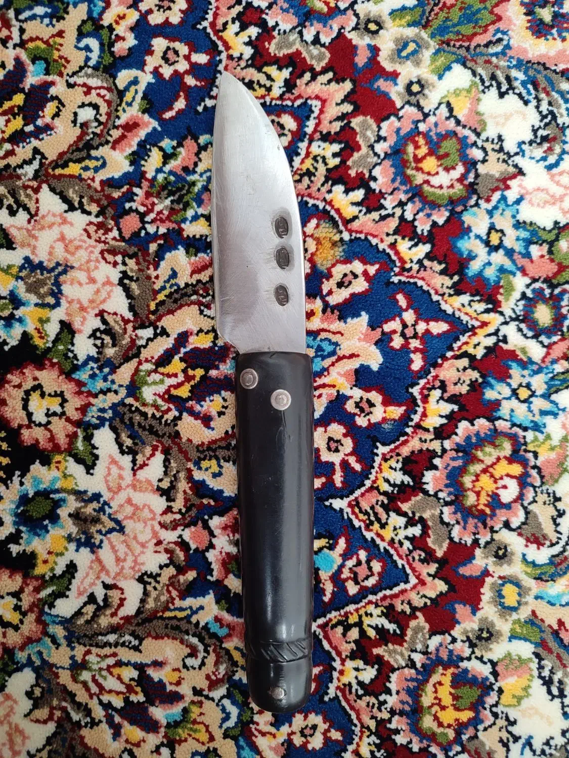 چاقو ساده|کلکسیون اشیاء عتیقه|سقز, |دیوار