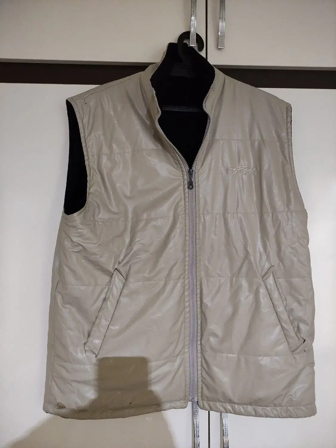 لباس پافر|لباس|فردوس (خراسان), |دیوار