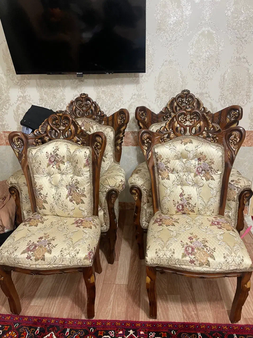 مبل در حد|مبلمان خانگی و میز عسلی|مراغه, |دیوار