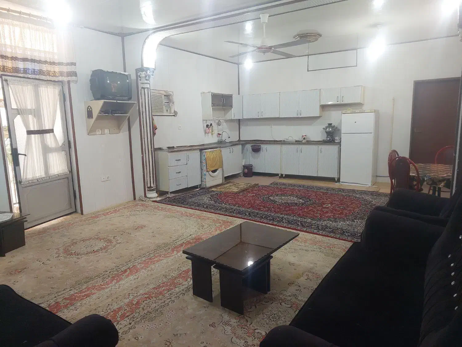 اجاره ی روزانه ی سوئیت ۱۲۰ متری|اجارهٔ کوتاه‌مدت آپارتمان و سوئیت|قائم‌شهر, |دیوار