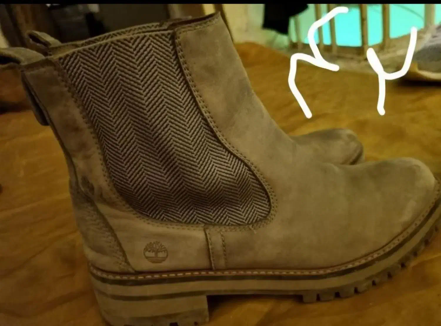 چند جفت کفش اصلی اورجینال خارجی اصلی|کیف، کفش، کمربند|کرمانشاه, |دیوار