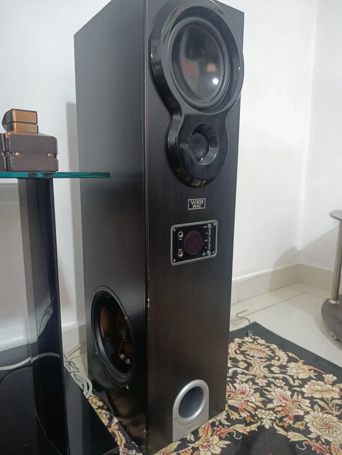 اسپیکر سالم|سیستم صوتی خانگی|رشت, پیرکلاچای|دیوار