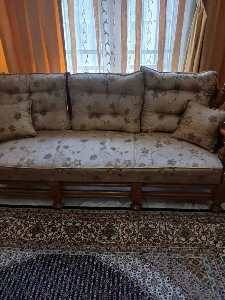 مبلمان ۷نفره بهمراه میزناهارخوری۸نفره|مبلمان خانگی و میز عسلی|تهران, میرداماد|دیوار