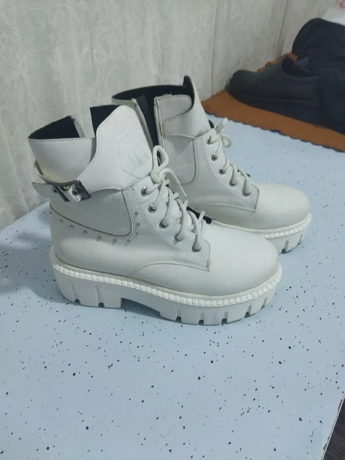 پوت زنانه در حد نو...|کیف، کفش، کمربند|کرج, کمالشهر|دیوار