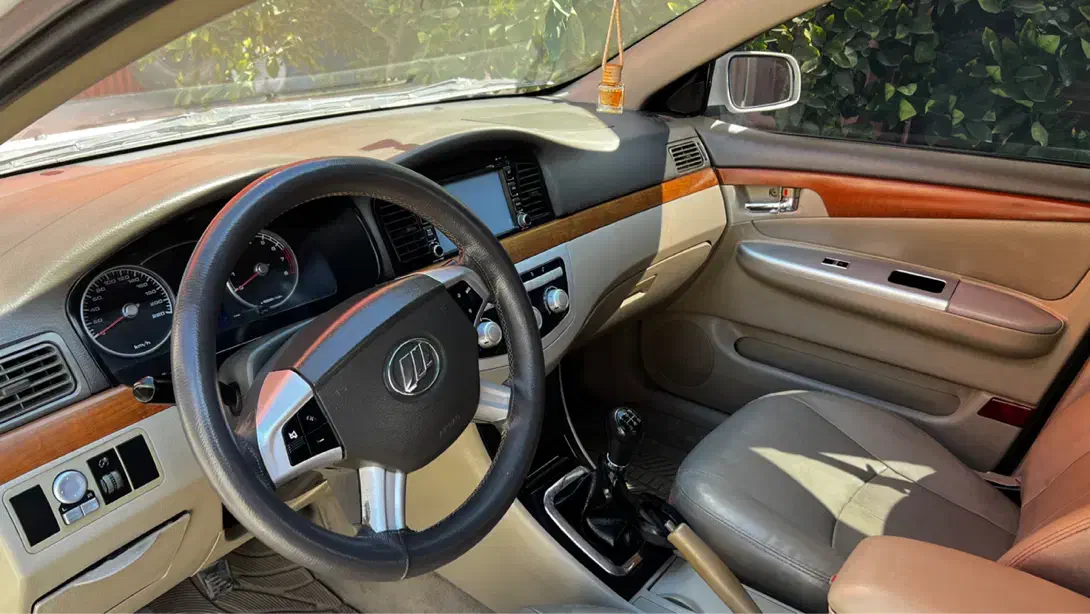 لیفان ۶۲۰|خودرو سواری و وانت|گنبد کاووس, |دیوار