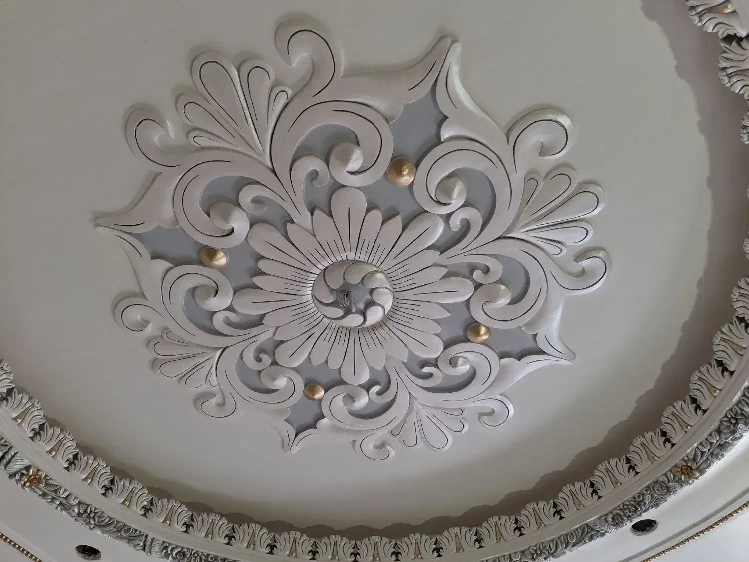 نقاش ساختمان ،نقاش،استاد نقاش|استخدام معماری، عمران و ساختمانی|یزد, |دیوار