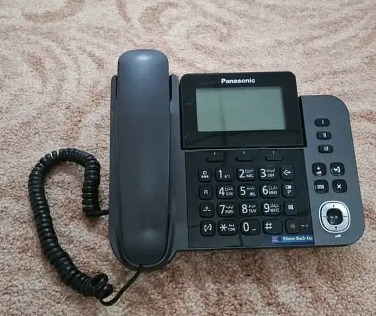 تلفن بی‌سیم پاناسونیک مدل KX-TGF320|تلفن رومیزی|قم, امامزاده ابراهیم|دیوار