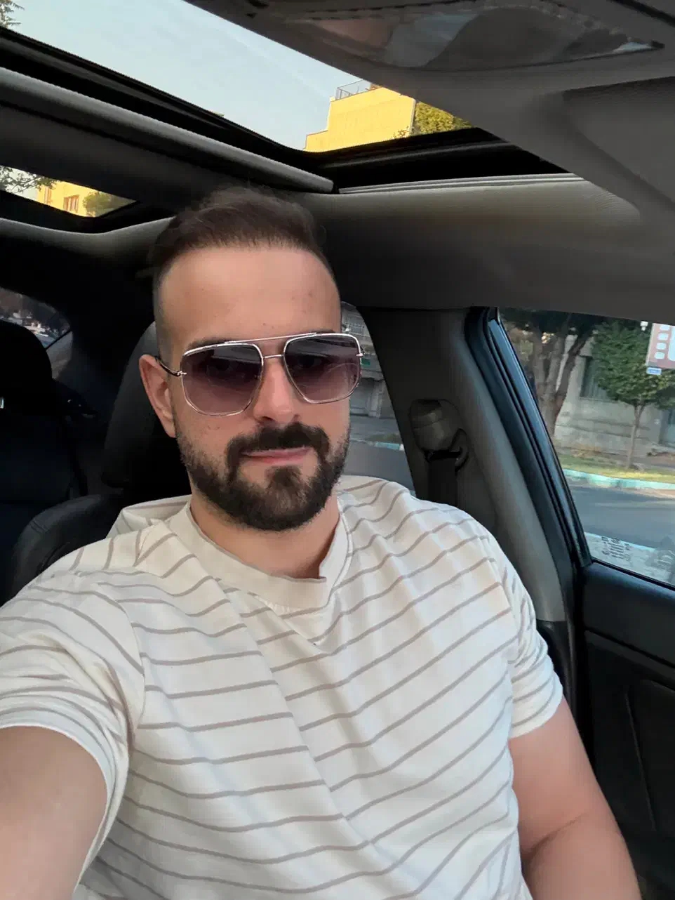 فیلم بردار و ادیتور برای پیچ بلاگری|استخدام هنری و رسانه|اصفهان, جلفا|دیوار