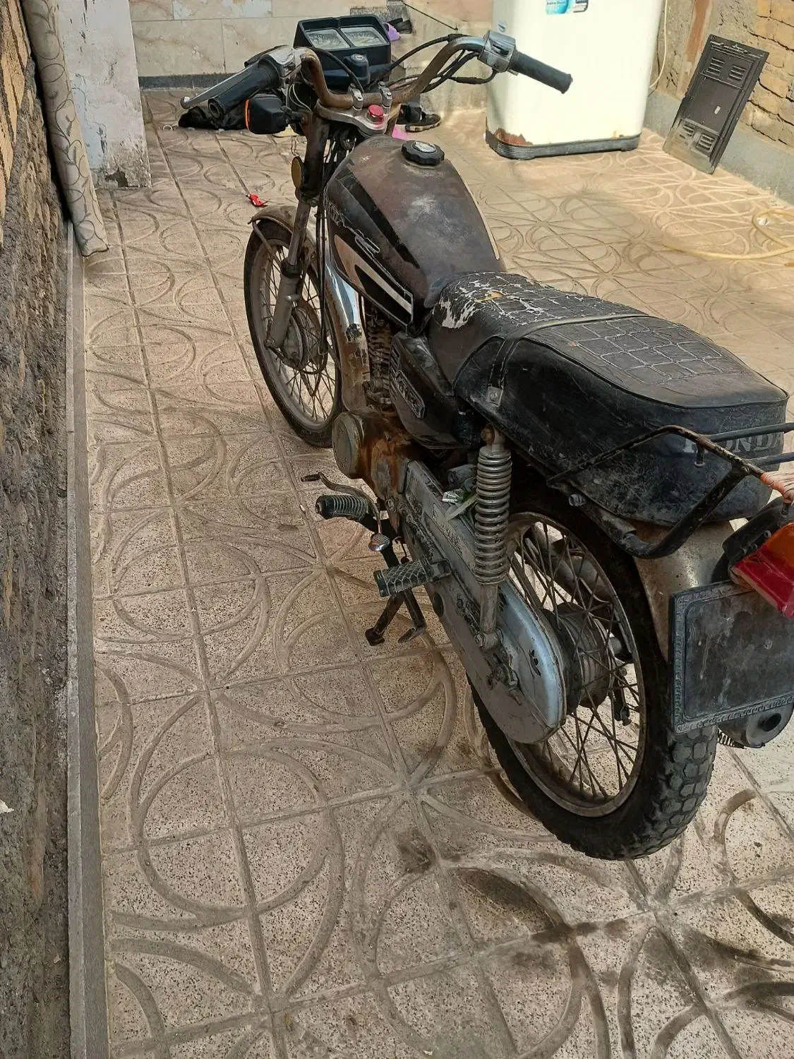 هندا۸۲|موتورسیکلت|مشهد, شهرک مهر آباد|دیوار