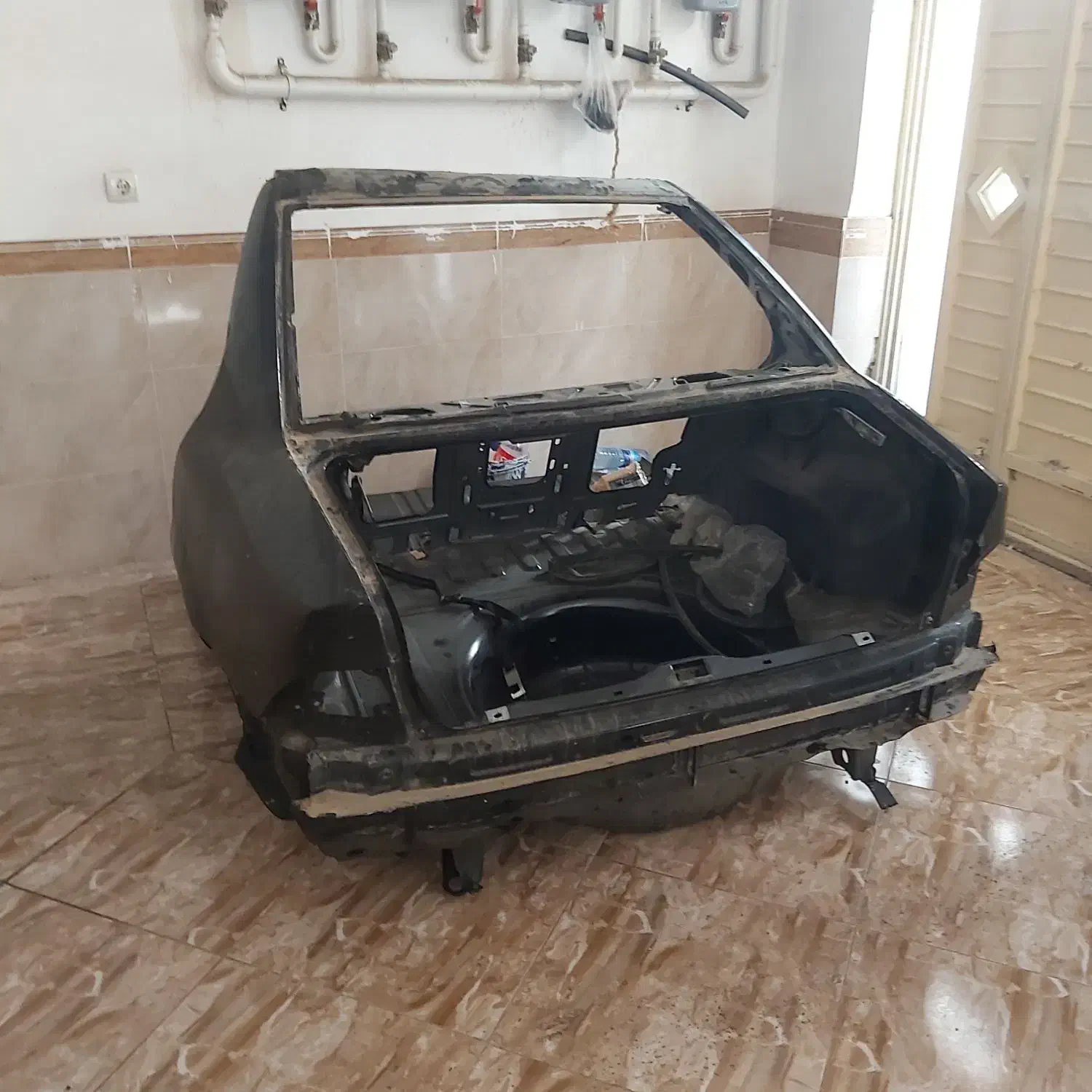 کف صندوق سورن پلاس|قطعات یدکی و لوازم جانبی|ایلام, |دیوار