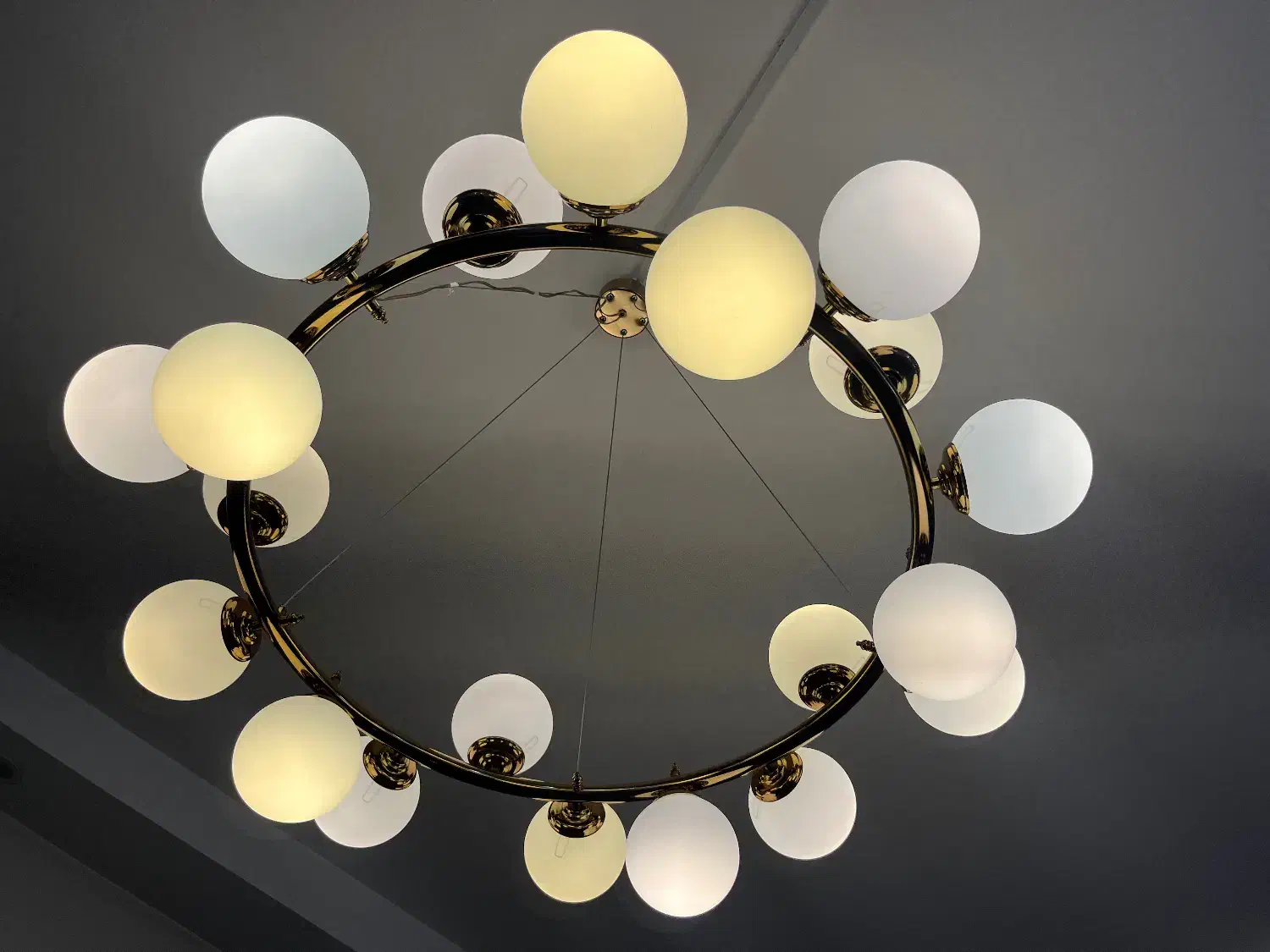 لوستر مولکولی بزرگ ۲۰ شاخه آبکاری طلایی با لامپها|لوستر و چراغ آویز|کرج, فاز ۱ مهرشهر|دیوار