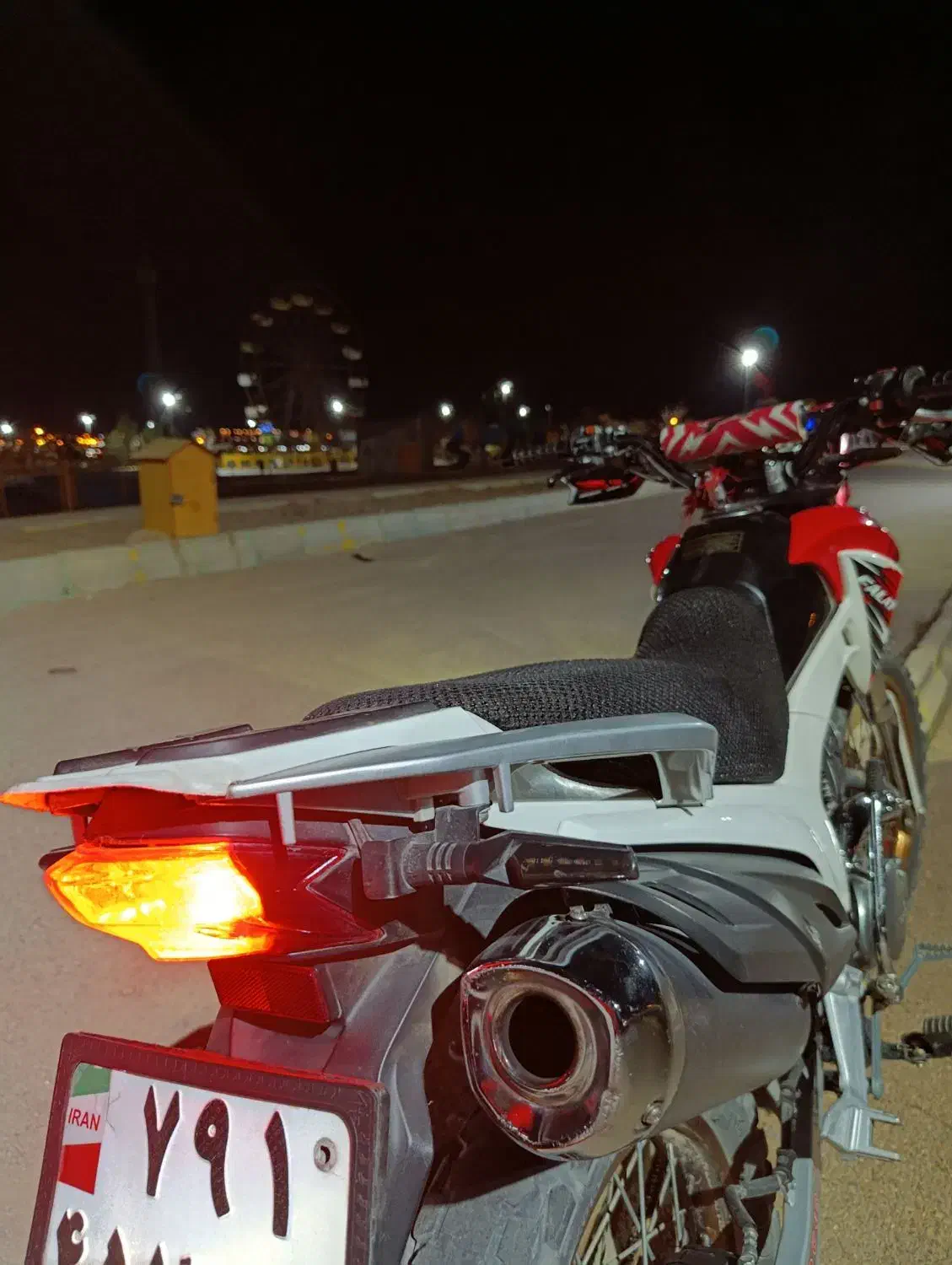 تریل ۲۰۰طرح crf|موتورسیکلت|قائن, |دیوار