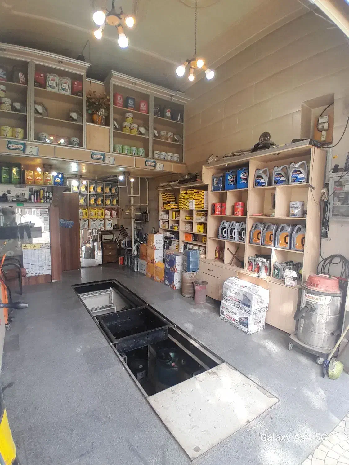 اجاره مغازه فول تکمیل تعویض روغنی|اجارهٔ مغازه و غرفه|ارومیه, |دیوار