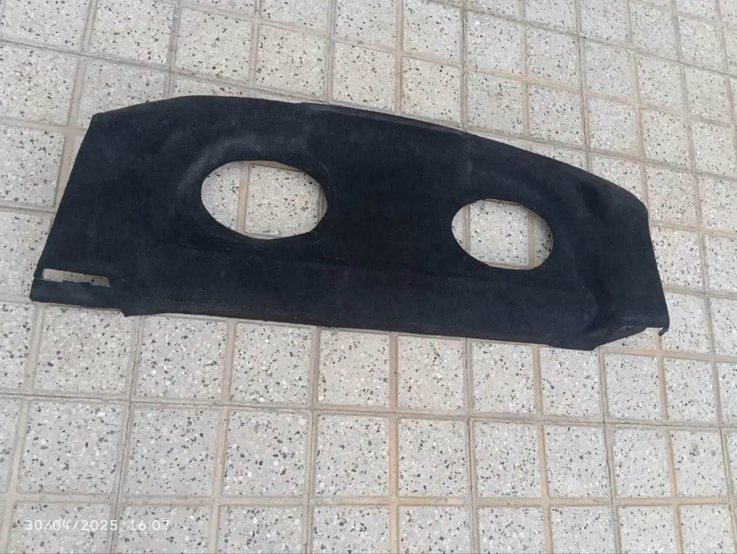 طاقچه عقب رانا/پلاس|قطعات یدکی و لوازم جانبی|مشهد, آبکوه|دیوار