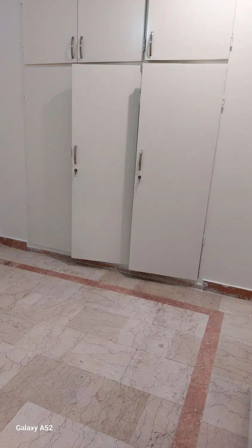 80متر تخلیه پونک اشرفی گلزار رهن  قابل تبدیل